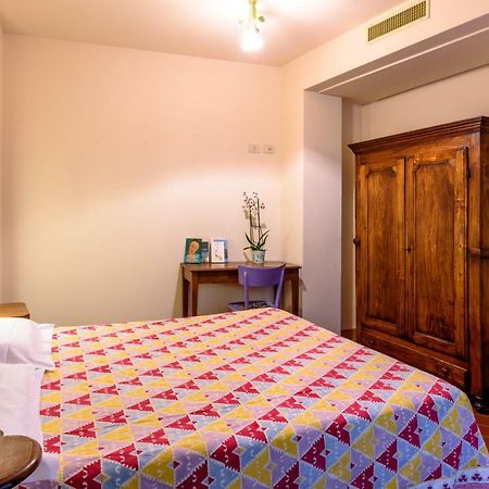 La Locanda Del Povero Diavolo Torriana Exteriör bild
