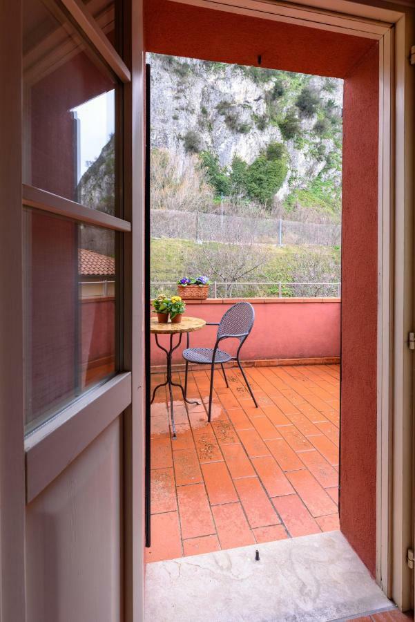 La Locanda Del Povero Diavolo Torriana Exteriör bild