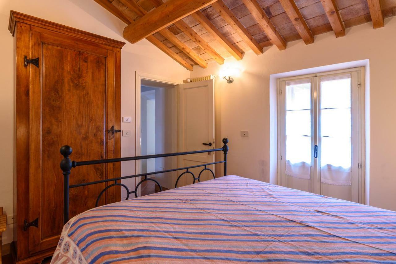 La Locanda Del Povero Diavolo Torriana Exteriör bild