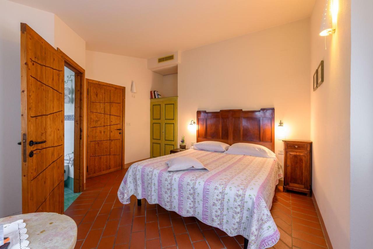 La Locanda Del Povero Diavolo Torriana Exteriör bild